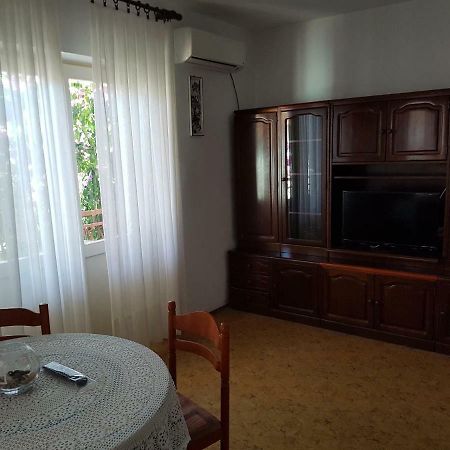 Mravak Apartments Трогир Экстерьер фото