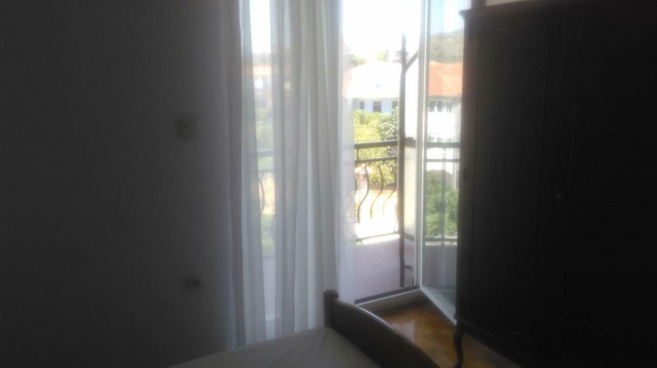Mravak Apartments Трогир Экстерьер фото